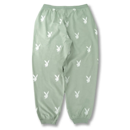Playboy x Missguided - All Over Print Oversized Sweatpants - Green
